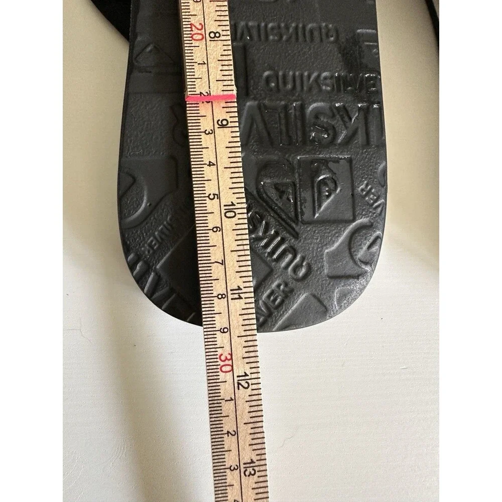 Quicksilver Molokai Men’s Flip Flop Size 10/10.5 Beach Surf Sandals White Logo